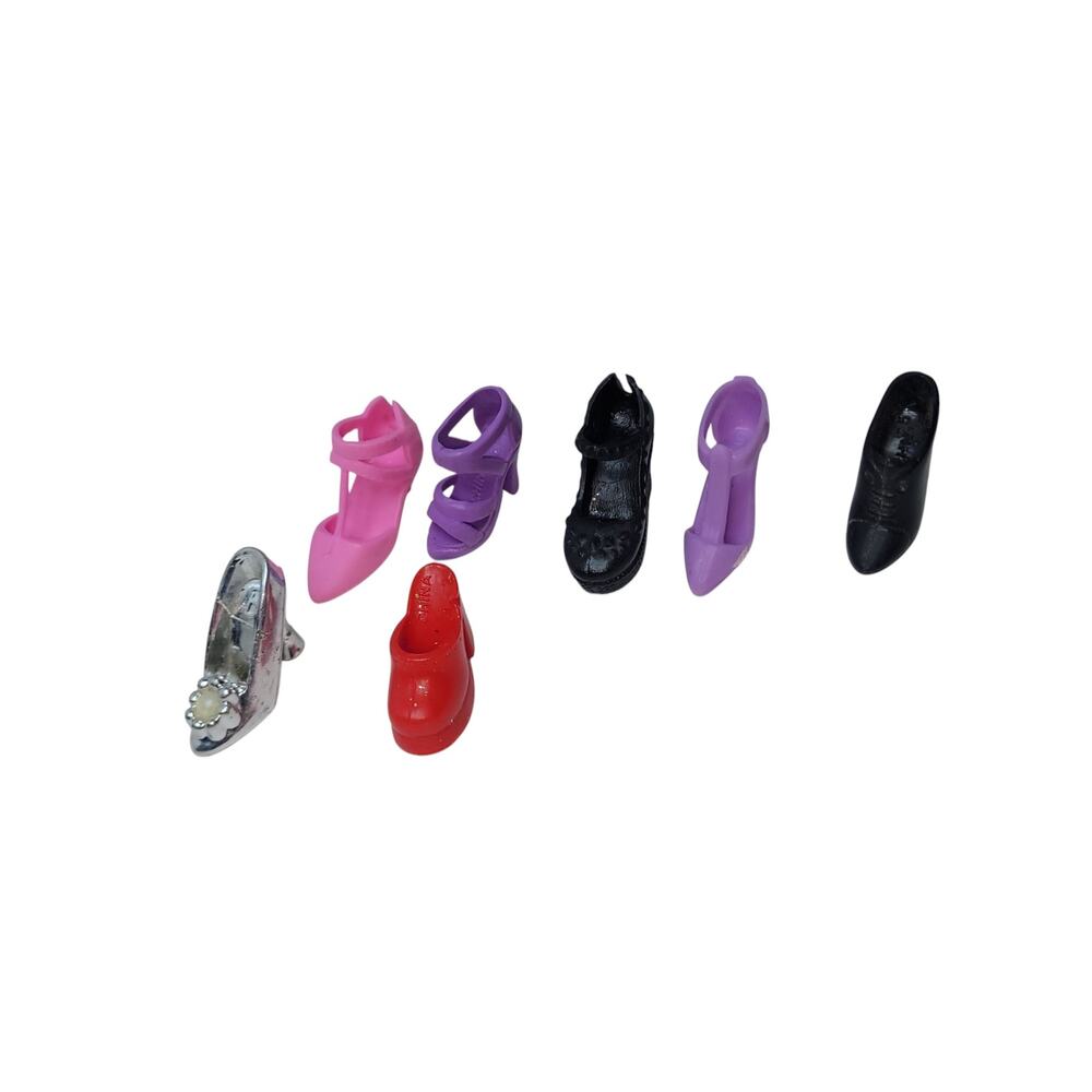 Single Miss-matched BarbieHigh Heels "Do you Have My Mate?"  Combine & Save